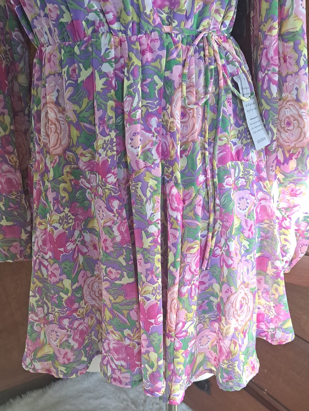 Lush Floral Faux Wrap Long Sleeve Mini Dress Purple Pink NWT Small - Picture 6 of 16
